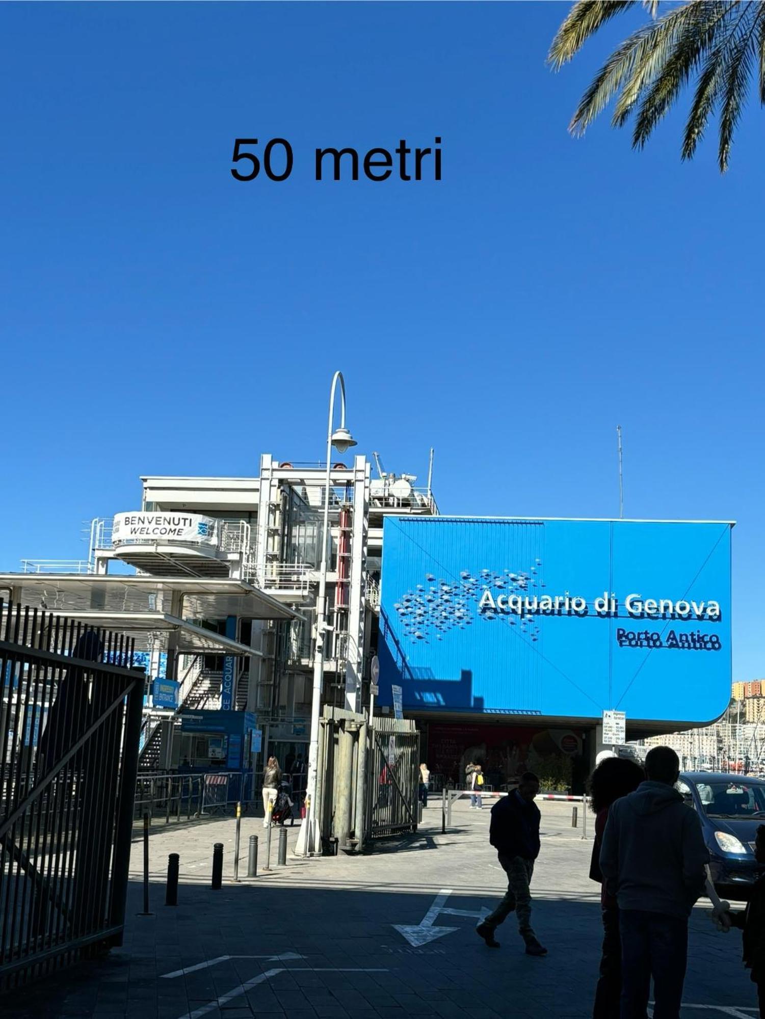 Vacanza al Ponte Reale Genova Esterno foto