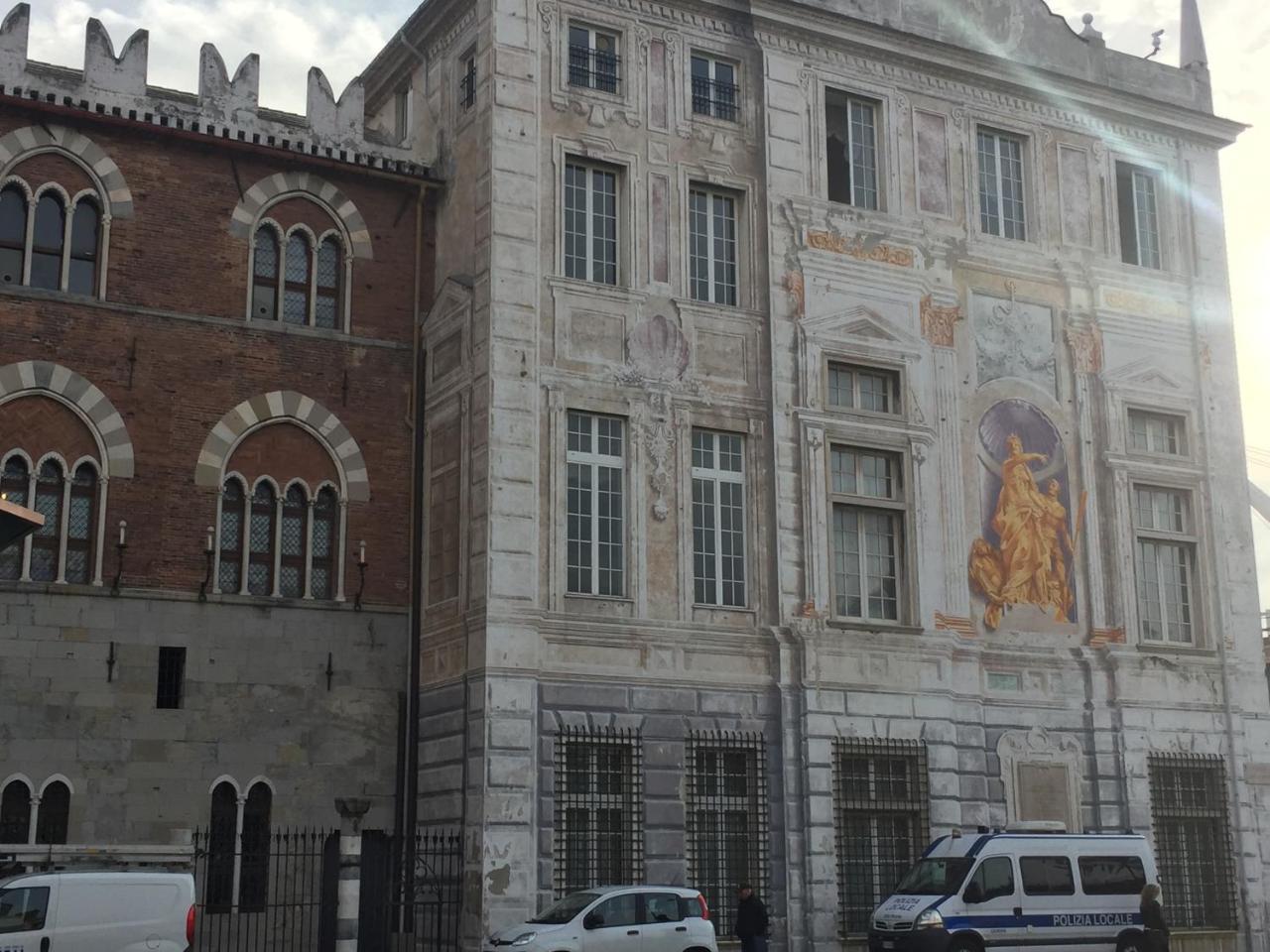 Vacanza al Ponte Reale Genova Esterno foto